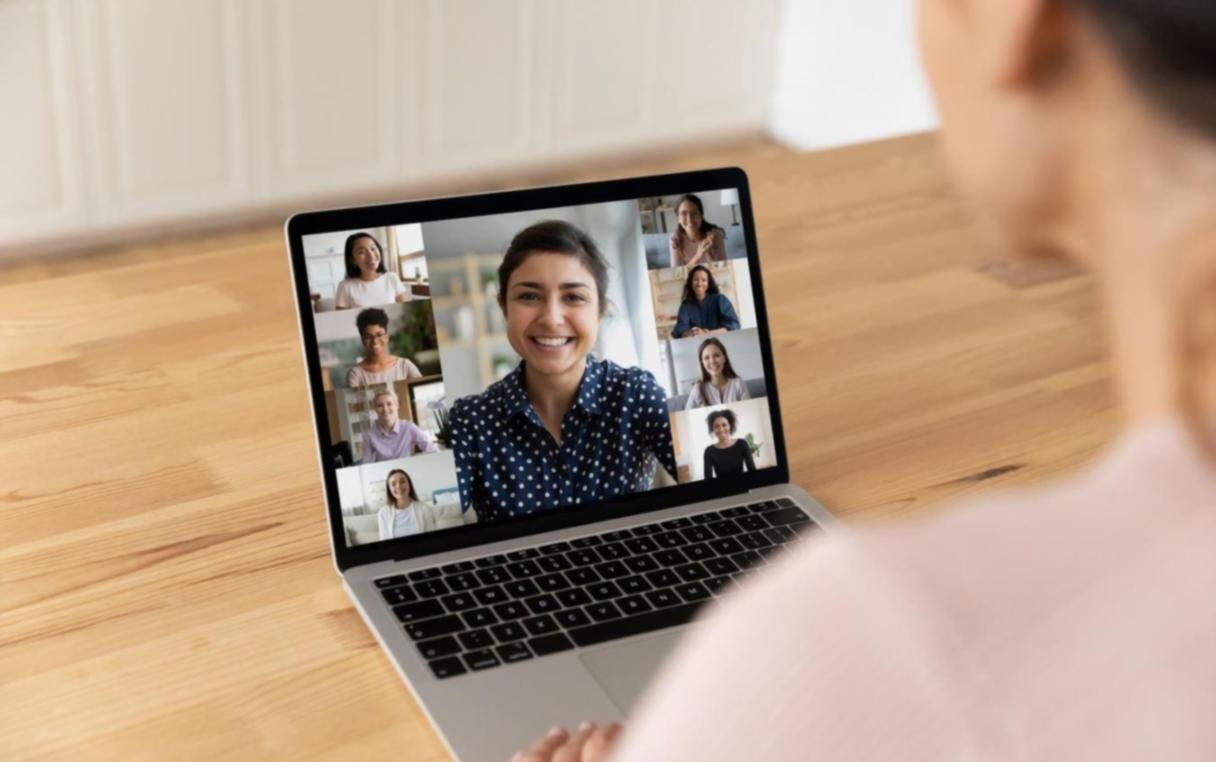 Professionelle Keyword-Analyse Arbeitsumgebung mit Datenvisualisierung